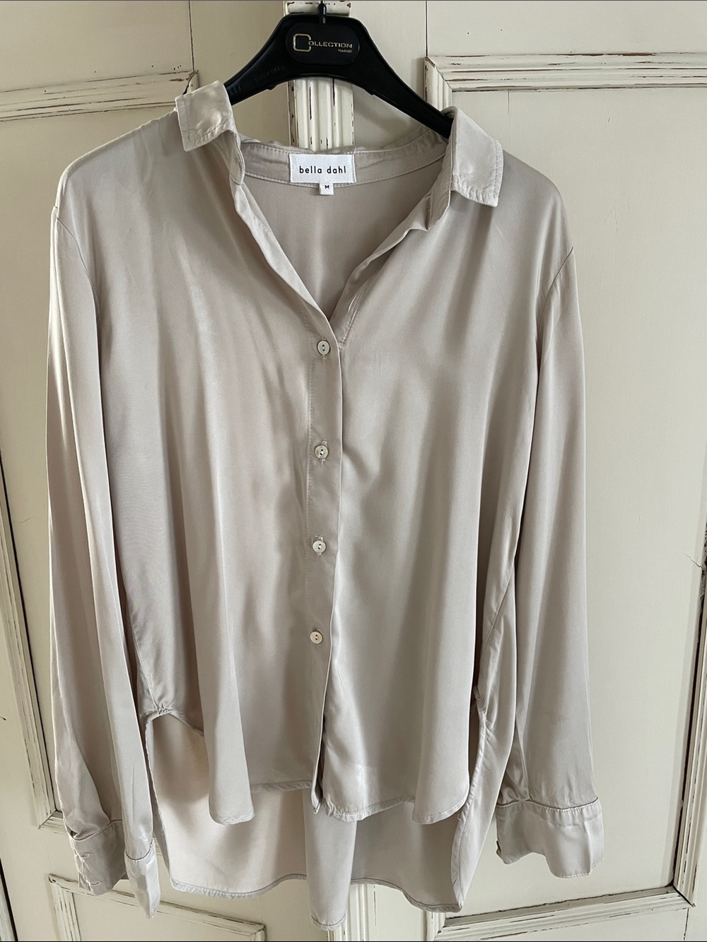 Bella Dahl Light Cream Button-Down Long Sleeve Shirt